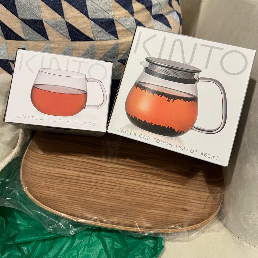 *NEW* Eva Air x Kinto Unitea Glass Cup and Teapot Set. Non-Slip tray included